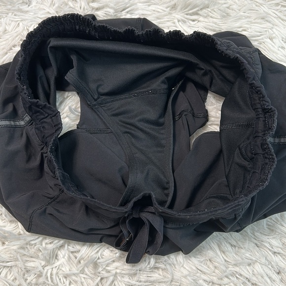 Lululemon Hotty Hot Short Black - Picture 3 of 7